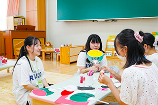 ワークショップ「すいかのうちわで、ひんや~り!」